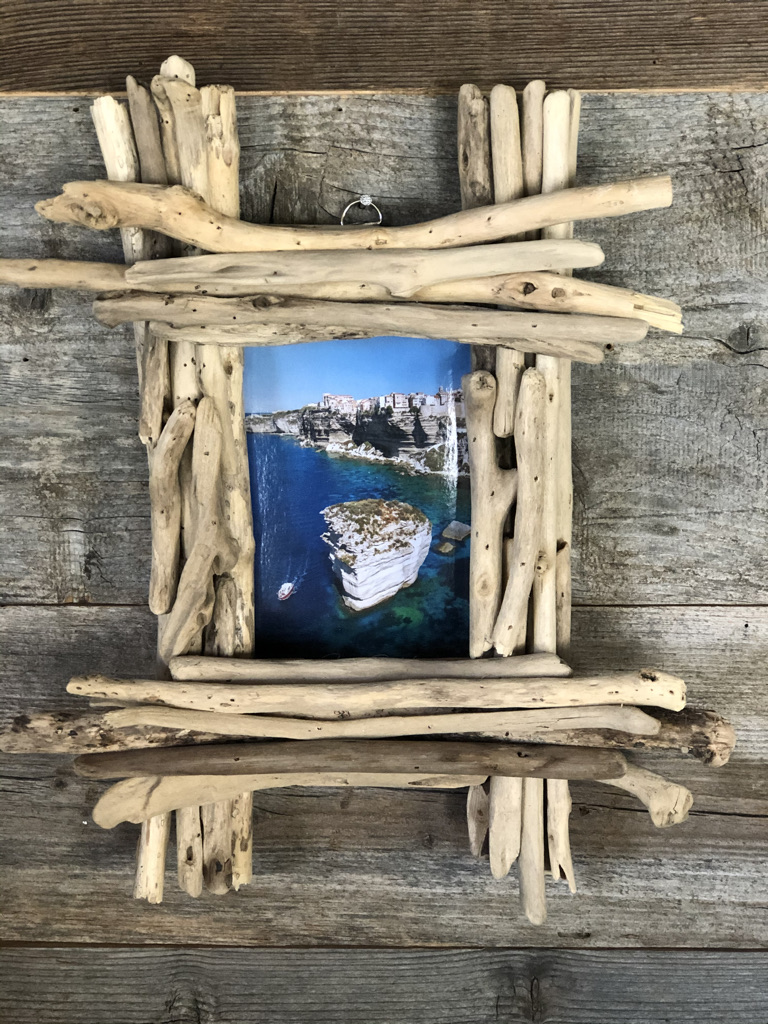 Cadre-photo en bois flotté et son étoile de mer